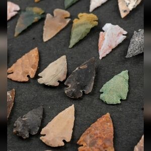 Random 3pcs. NATIVE AMERICAN ARROWHEADS GENUINE STONE AAA+ [OHIO]